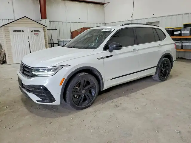VOLKSWAGEN TIGUAN SE R-LINE BLACK 2023