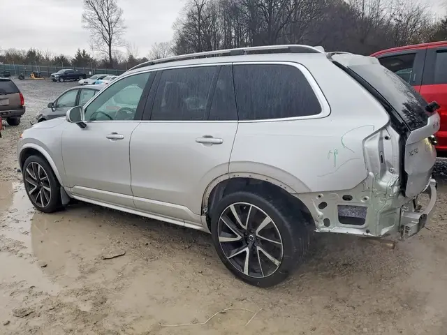 VOLVO XC90 2019