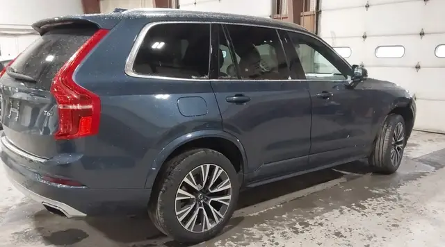 VOLVO XC90 T6 MOMENTUM 7 2021