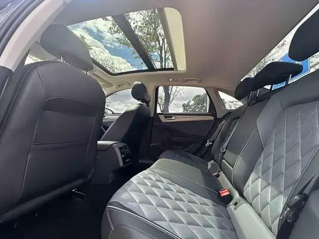 VOLKSWAGEN SAGITAR SUPER SAGITAR 300TSI DSG SUPER 2024