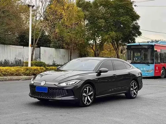 VOLKSWAGEN LAMANDO L 280TSI DSG 2023