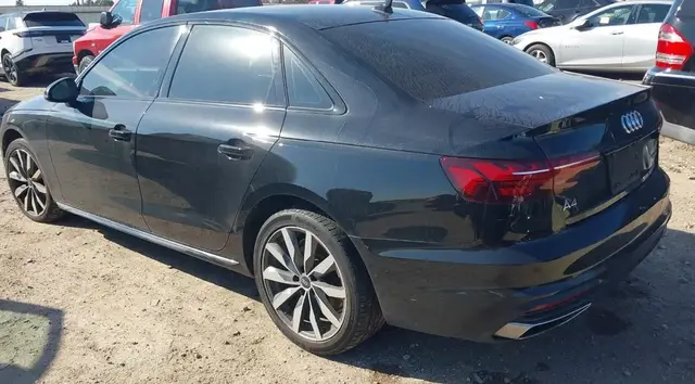 AUDI A4 PREMIUM PLUS 40 2022