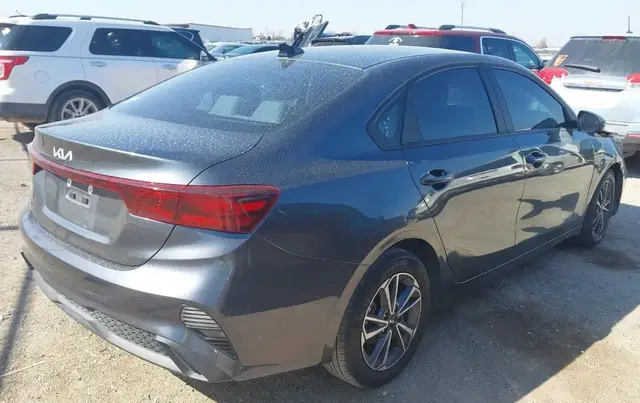 KIA FORTE LXS 2022