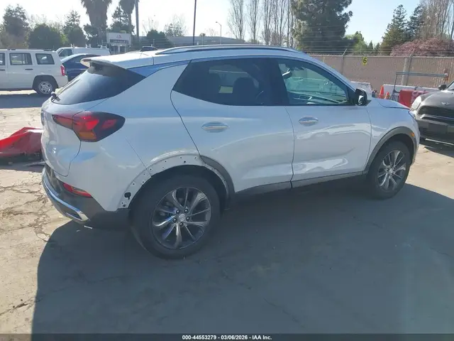 BUICK ENCORE GX ESSENCE 2022