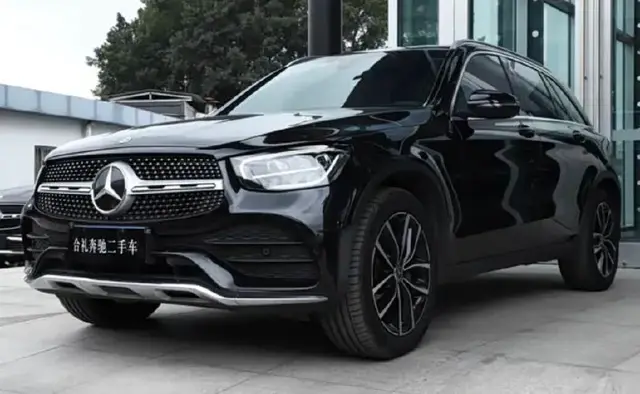 MERCEDES-BENZ GLC 2022