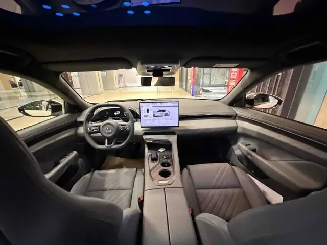 ZEEKR 001 YOU VERSION 4WD 2025