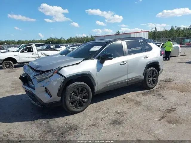 TOYOTA RAV4 HYBRID XSE 2023