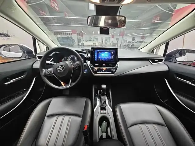 TOYOTA COROLLA HYBRID 1 2022