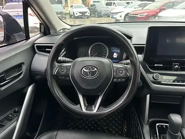 TOYOTA FRONTLANDER 2023