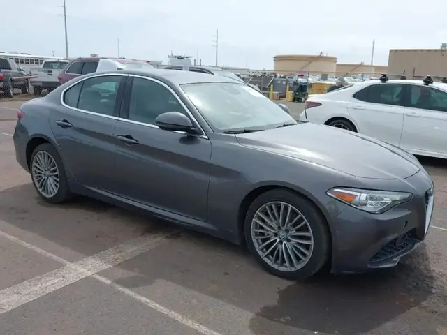 ALFA ROMEO GIULIA TI AWD 2017