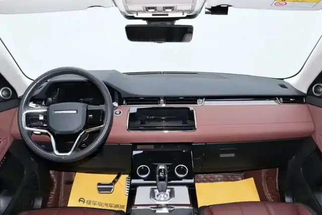 LAND ROVER EVOQUE L 249 2023