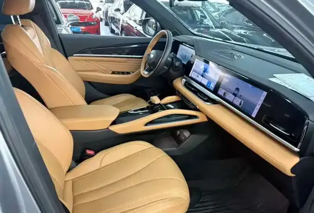 GEELY XINGYUE L 2024