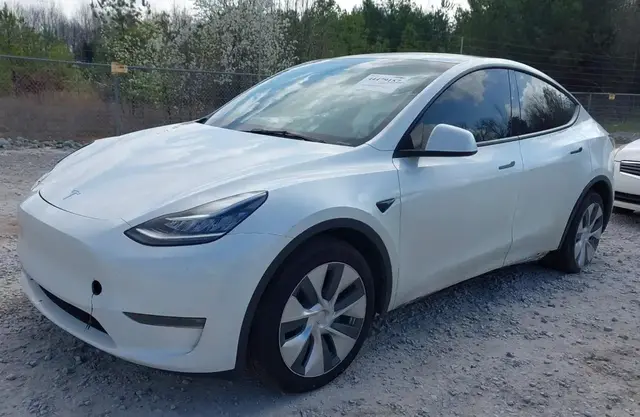 TESLA MODEL Y AWD/LONG RANGE 2023