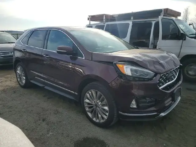 FORD EDGE TITANIUM 2022