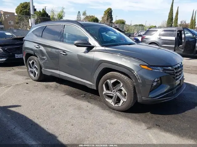 HYUNDAI TUCSON HYBRID LIMITED 2022