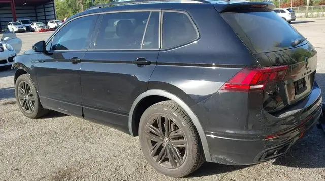 VOLKSWAGEN TIGUAN 2022