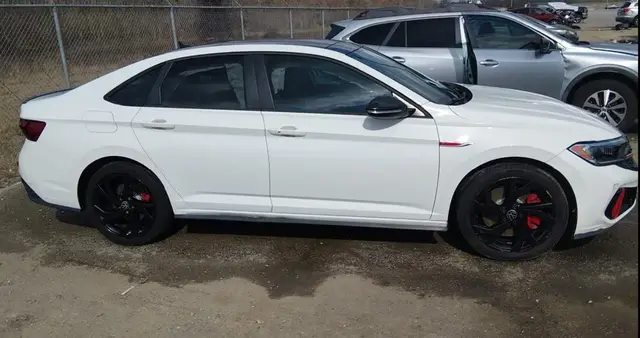 VOLKSWAGEN JETTA GLI 2 2023