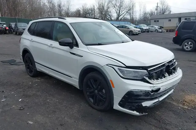 VOLKSWAGEN TIGUAN 2022