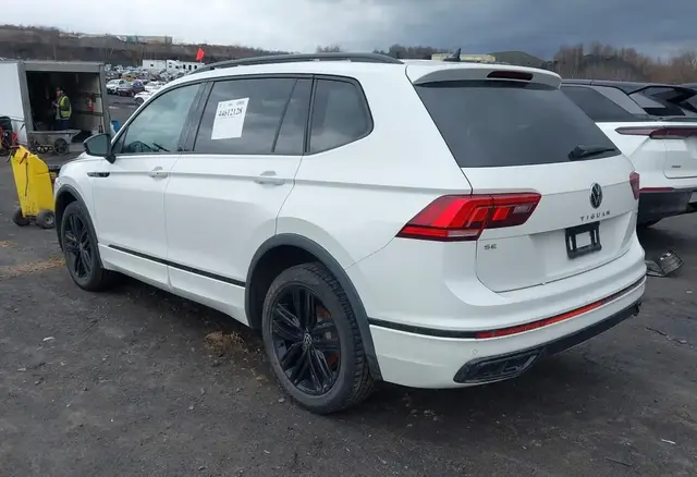 VOLKSWAGEN TIGUAN 2022