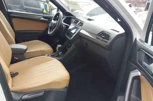 VOLKSWAGEN TIGUAN 2022