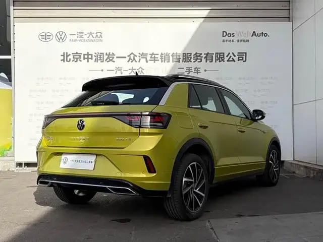 VOLKSWAGEN T-ROC 300TSI DSG 2WD 2023