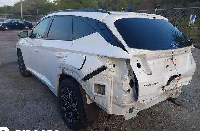 HYUNDAI TUCSON 2023