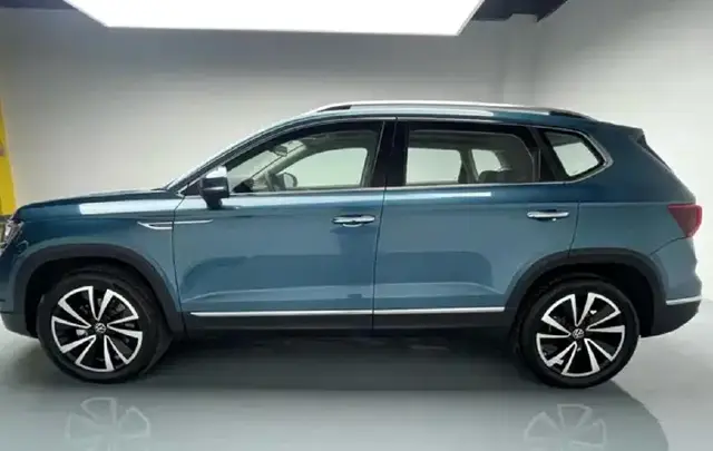 VOLKSWAGEN THARU 330TSI AWD LUXURY 2021