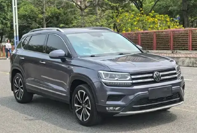 VOLKSWAGEN THARU 330TSI AWD FLAGSHIP 2021