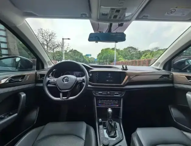 VOLKSWAGEN THARU 330TSI AWD FLAGSHIP 2021