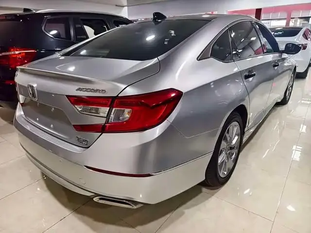 HONDA ACCORD 260TURBO LUXURY STARLIGHT 2021