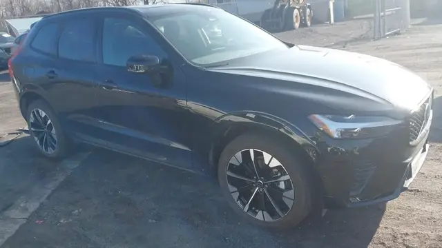VOLVO XC60 B5 PLUS 2026
