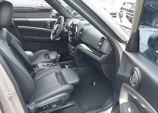 MINI COUNTRYMAN COOPER S 2024