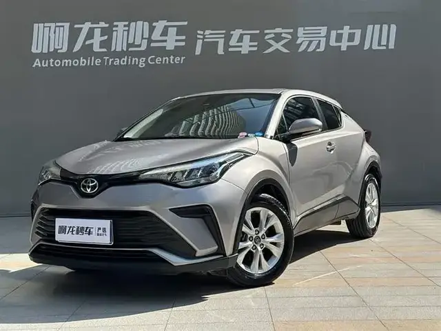 TOYOTA C-HR 2021