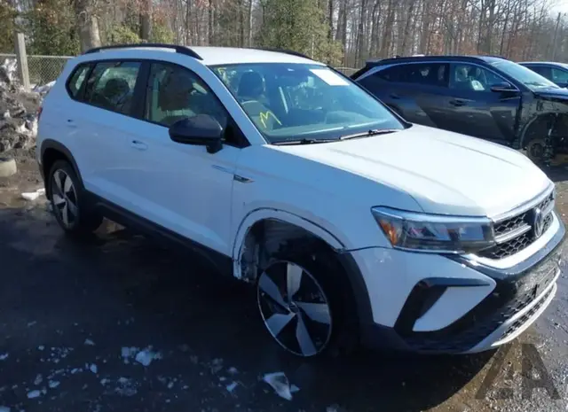VOLKSWAGEN TAOS S 2024