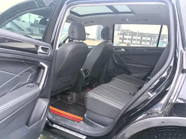 VOLKSWAGEN TIGUAN L МУЛЬТИРУЛЬ 2023