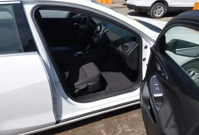 CHEVROLET MALIBU FWD 1LT 2023