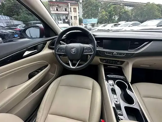 BUICK REGAL ELITE 2021