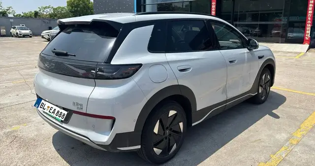 BYD SEALION 05 EV 2025