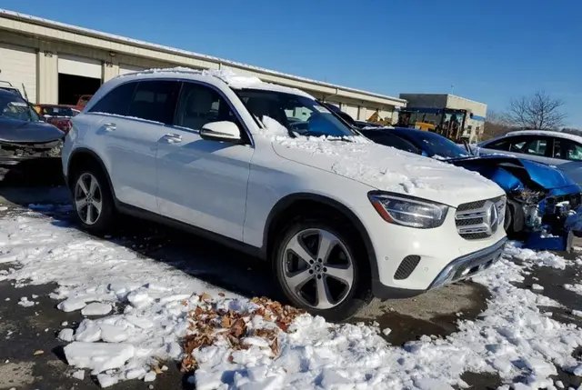 MERCEDES-BENZ GLC-CLASS 2022