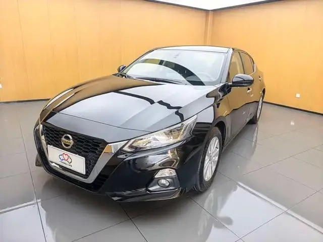 NISSAN TEANA 2021