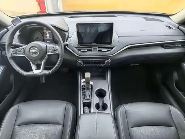 NISSAN TEANA 2021
