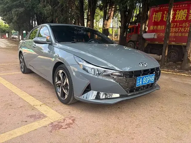 HYUNDAI ELANTRA 240TGDI DCT LUX PREMIUM 2022