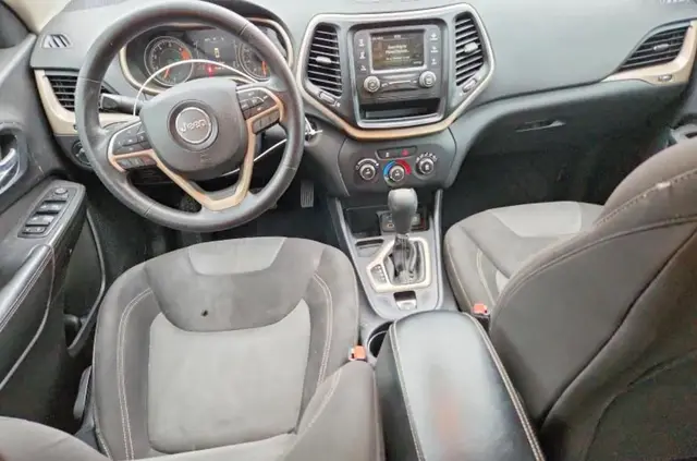 JEEP CHEROKEE SPORT 2016