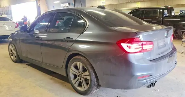BMW 328 XI SULEV 2016