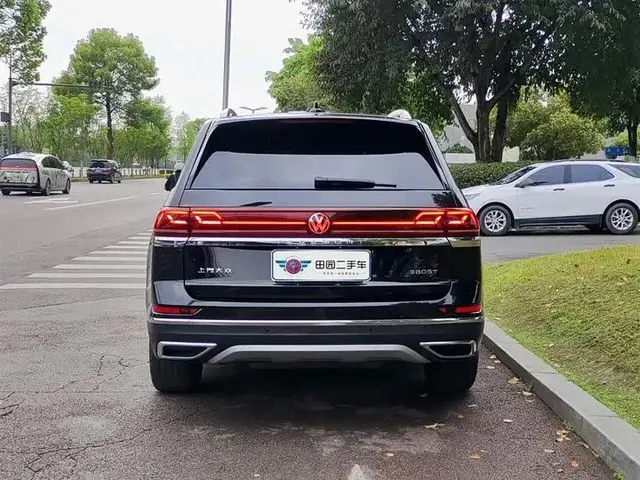 VOLKSWAGEN TERAMONT PREMIUM 2022