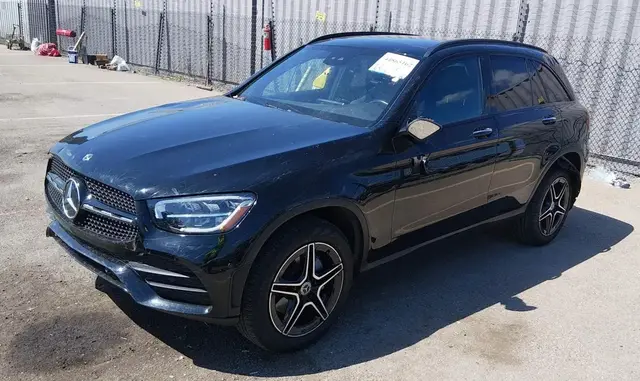 MERCEDES-BENZ GLC 4MATIC SUV 2022