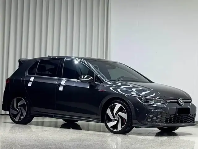VOLKSWAGEN GOLF GTI 2021