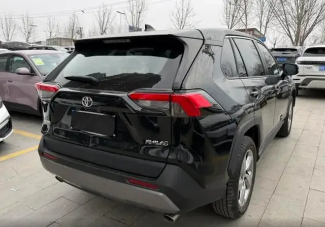 TOYOTA RAV4 2023