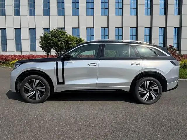 VOLKSWAGEN TAVENDER 2023