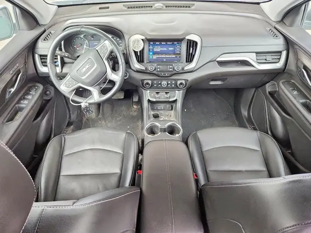 GMC TERRAIN SLT 2023